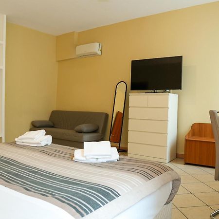Smart Hotel Ферара Екстериор снимка