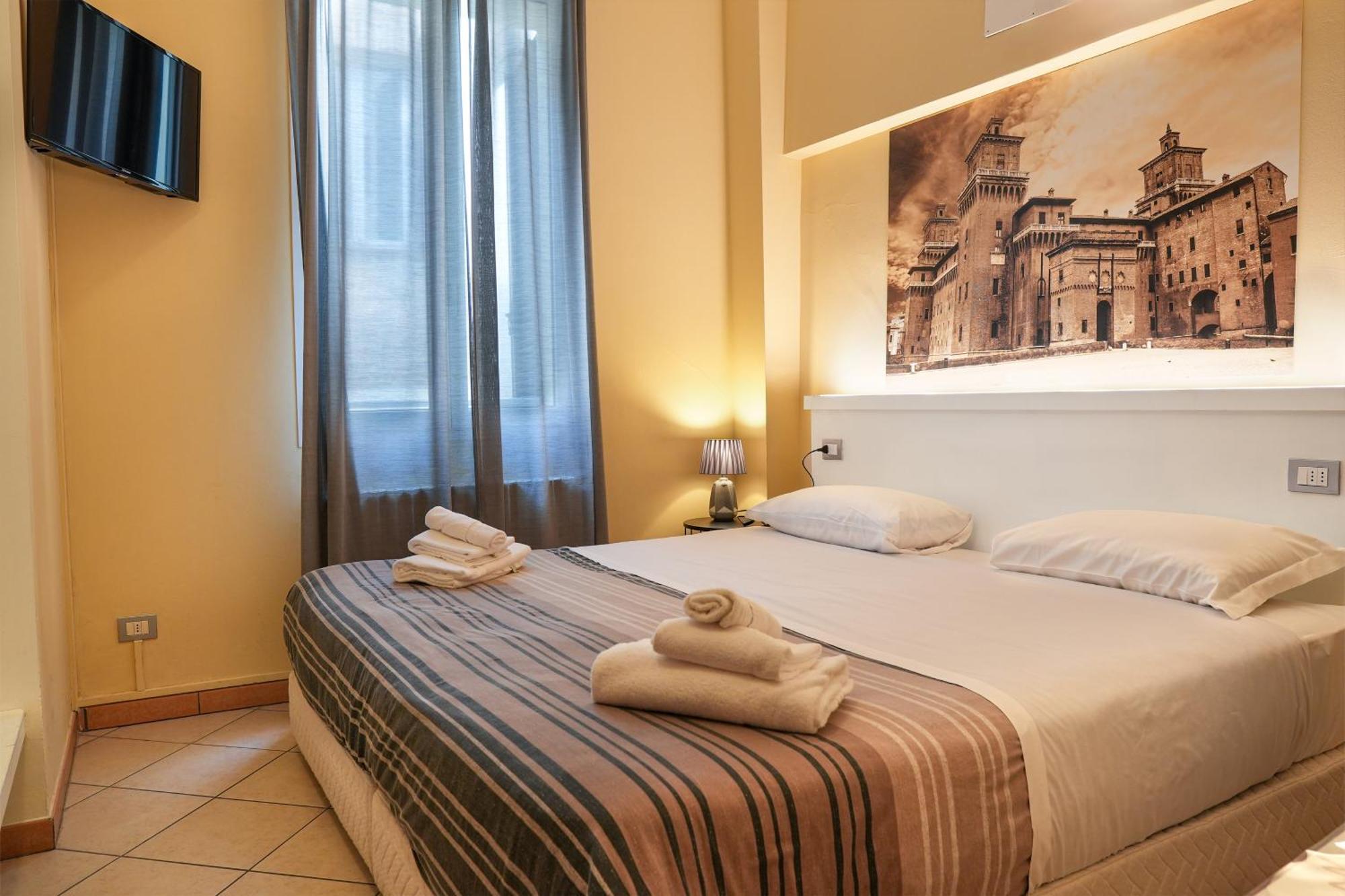 Smart Hotel Ферара Екстериор снимка